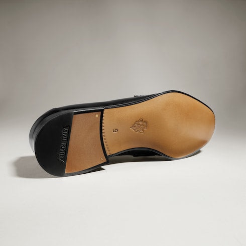 Men's studded loafer - black leather
