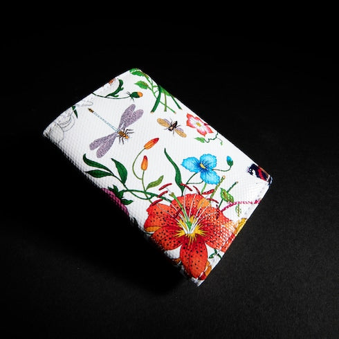 Flora-motif bi-fold card case - white and multicolor canvas