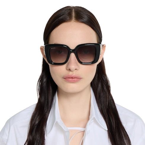Butterfly frame sunglasses - black