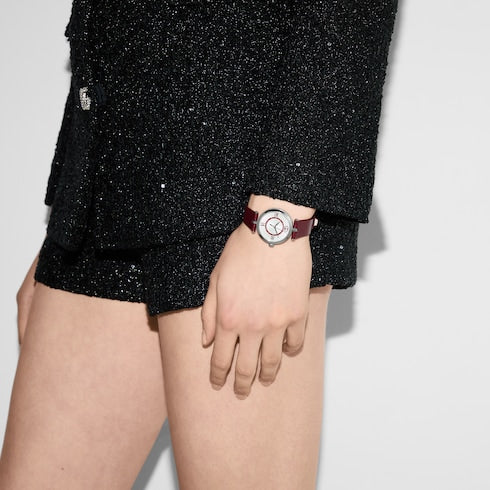 Model 2000 watch, 30mm - red leather