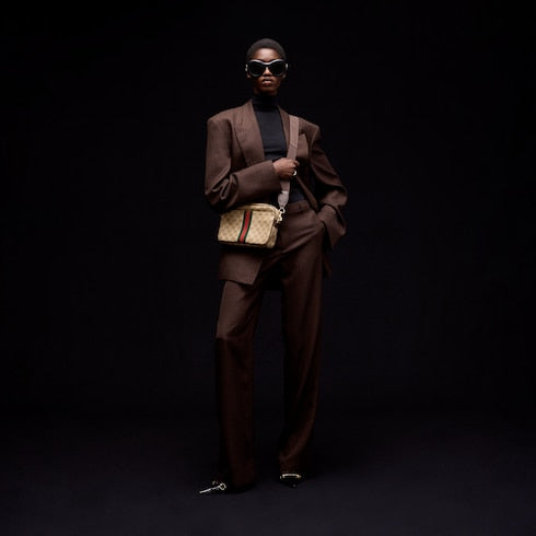 Gucci Essence Classic small crossbody bag - sand and brown GG canvas