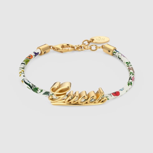 Leather bracelet with Gucci script - white leather