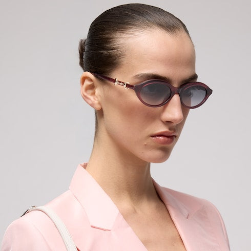 Oval-frame sunglasses - transparent burgundy