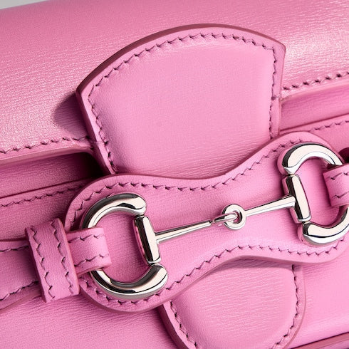 Wallet on chain with Horsebit - bright pink leather