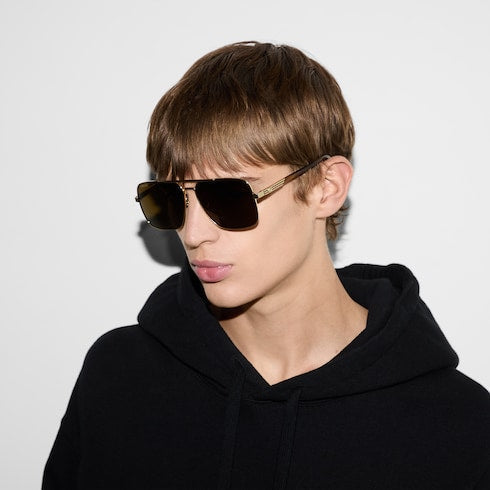 Navigator frame sunglasses - gold-toned metal