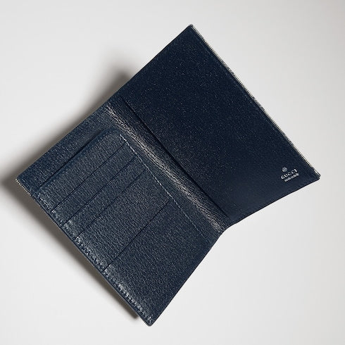 Gucci Essence Classic passport case - blue GG canvas