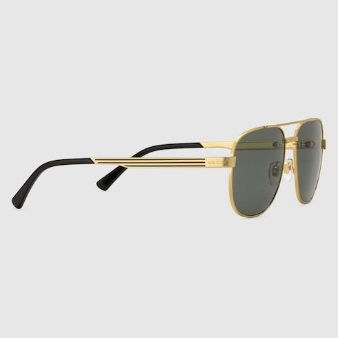 Navigator frame sunglasses - gold-toned metal
