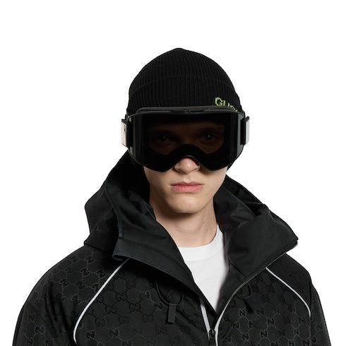 Mask-shaped sunglasses - black