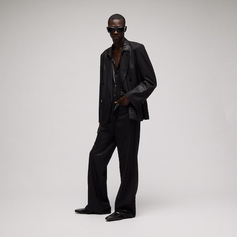 Light wool pants with chintzed finish - black