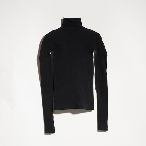 Seamless stretch nylon jersey top - black