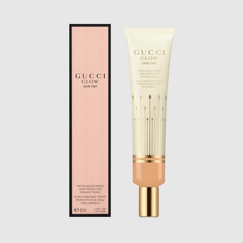 Gucci Glow Skin Tint - 26
