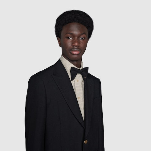 Silk crêpe bow tie - black