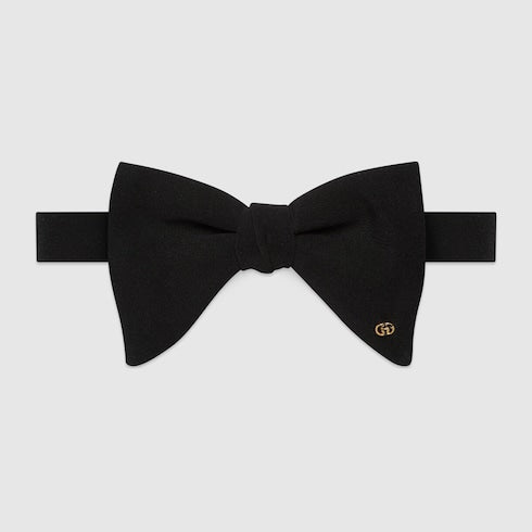 Silk crêpe bow tie - black