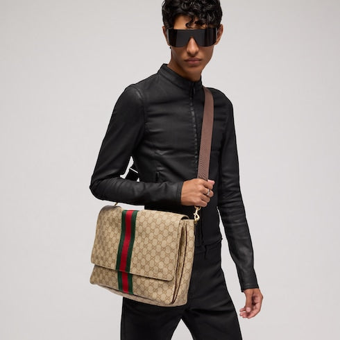 Gucci Essence Classic medium crossbody bag - sand and brown coated GG canvas