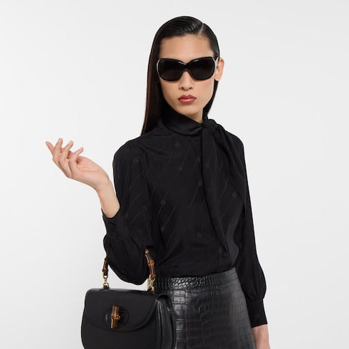 Interlocking G chain silk diamond scarf - black