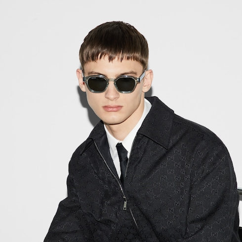 Oval frame sunglasses - transparent grey