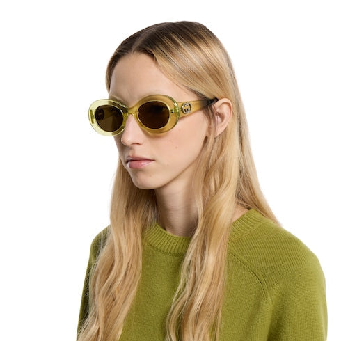 Oval frame sunglasses - transparent light green