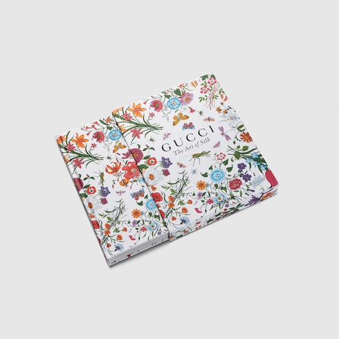 Gucci: The Art of Silk (English) - Single volume