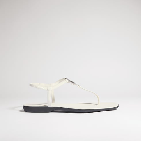Women's thong sandal with Interlocking G - white patent leather