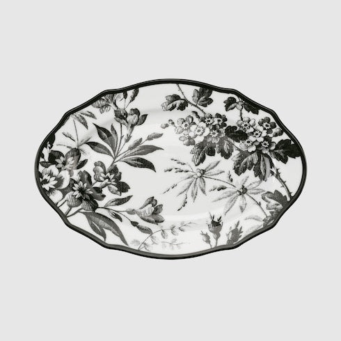 Herbarium hors d'oeuvre plate - black and white porcelain