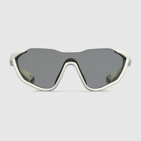 Mask-shaped sunglasses - white