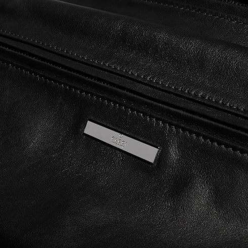 Gucci Tag medium crossbody bag - black leather