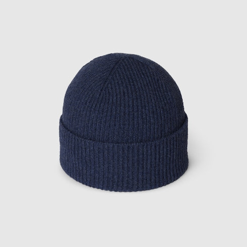 Cashmere hat with patch - dark blue