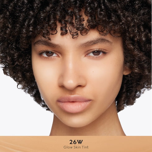 Gucci Glow Skin Tint - 26