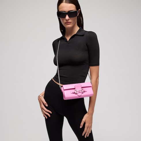 Wallet on chain with Horsebit - bright pink leather