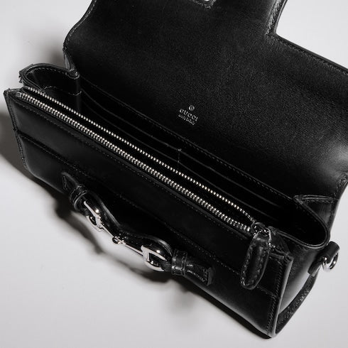 Wallet on chain with Horsebit - black leather