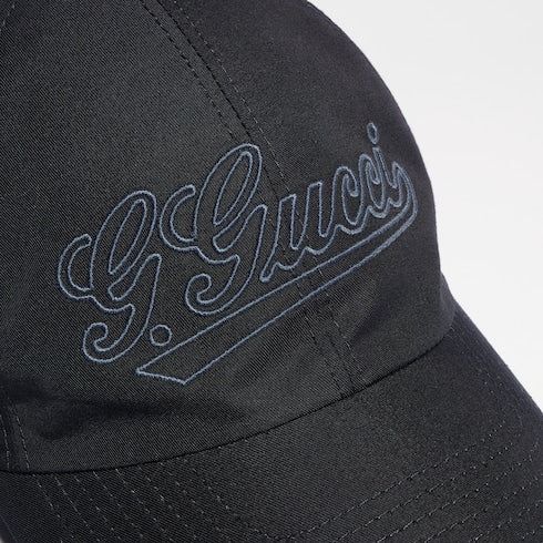 Cotton baseball hat with embroidery - black